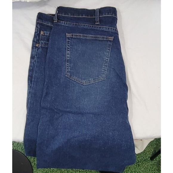 Wrangler Mens 40x32 Relaxed Fit Medium Wash Straight Leg 5 Pocket Denim Jeans - Picture 5 of 5